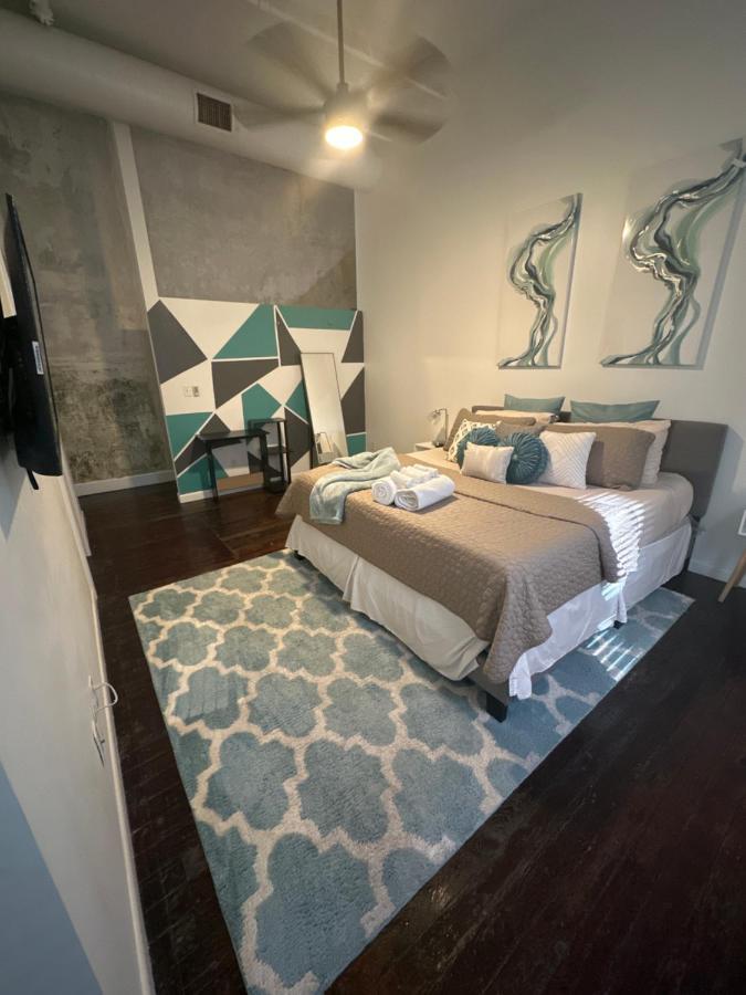 Luxury Condo “Walk To Everything” Memphis Exteriör bild
